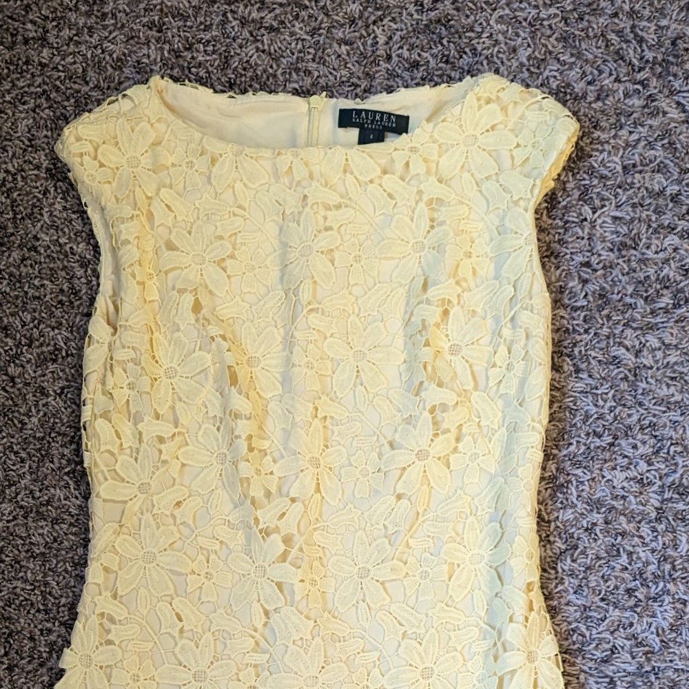 Lauren Ralph Lauren Pale Yellow Floral Lace Sheath Dress